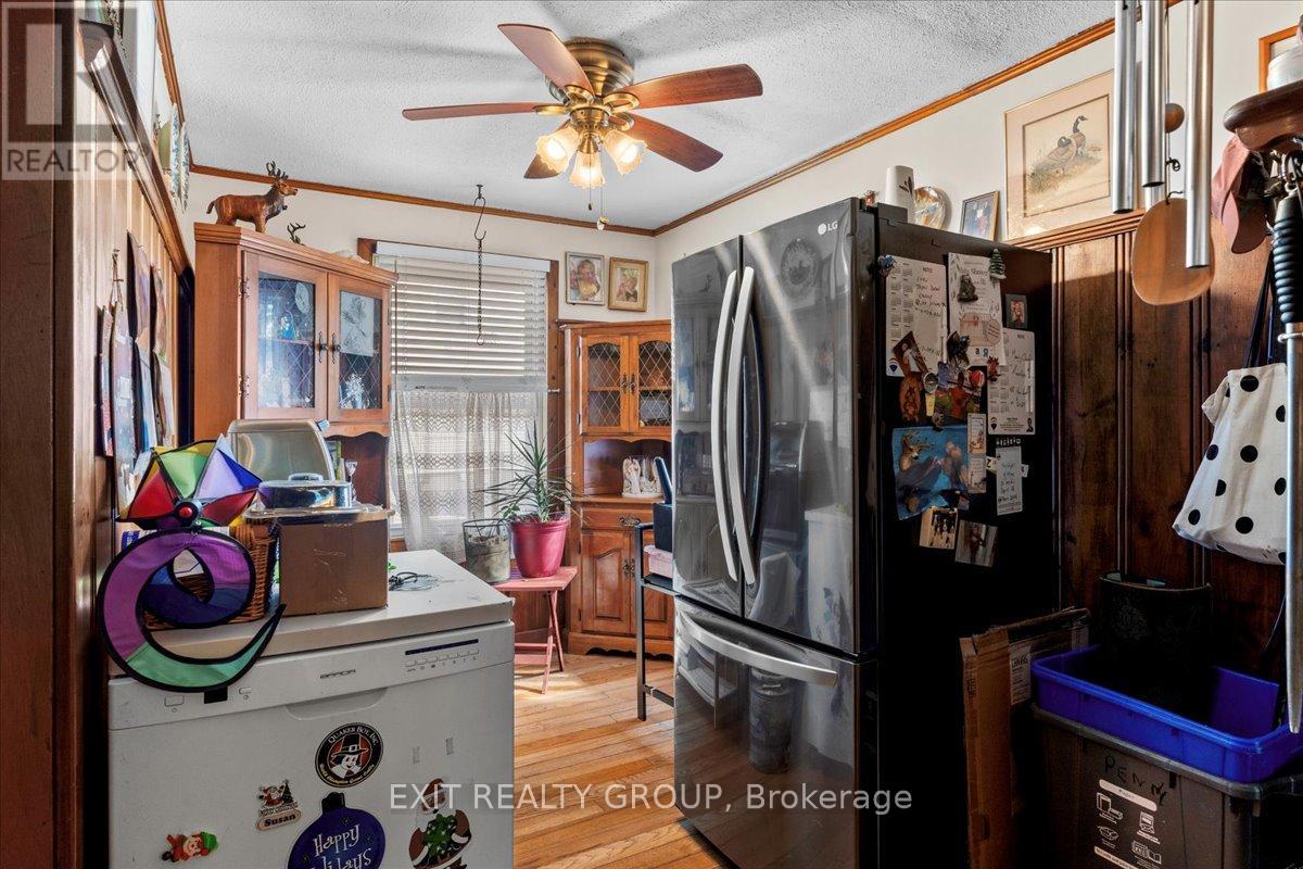 100 Film Street, Quinte West, Ontario  K8V 5K2 - Photo 12 - X12333247