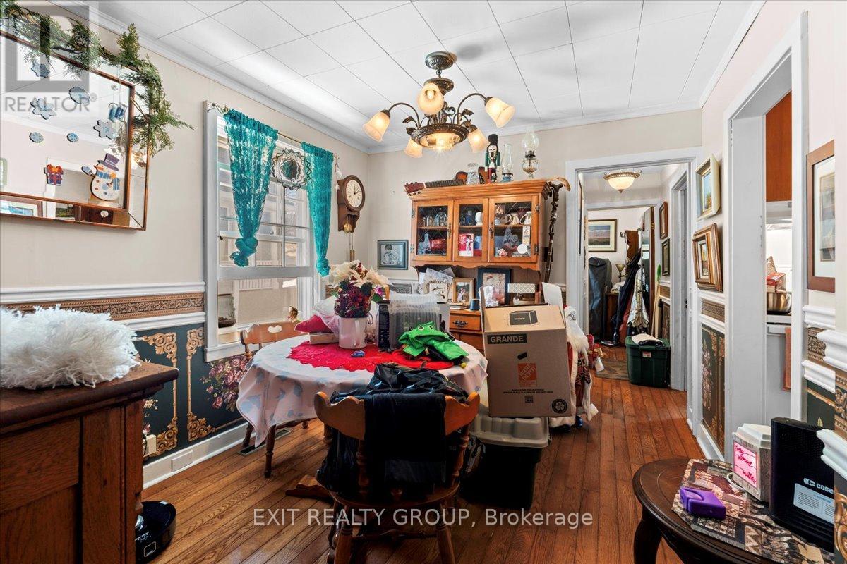 100 Film Street, Quinte West, Ontario  K8V 5K2 - Photo 8 - X12333247