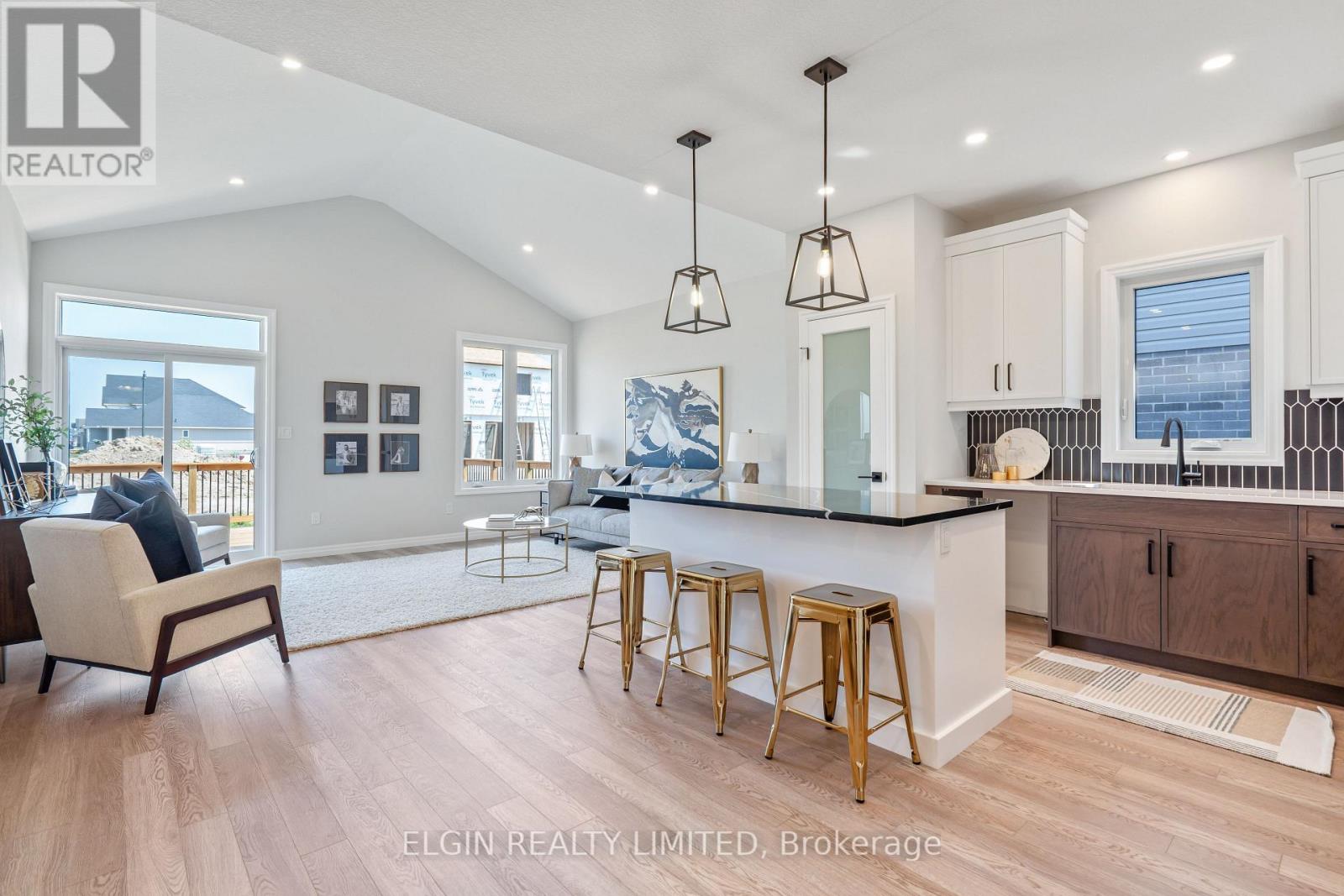 9 Dunning Way, St. Thomas, Ontario  N5R 0P7 - Photo 8 - X12178871