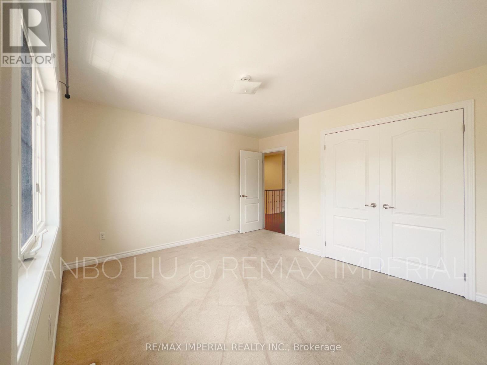 155 Art West Avenue, Newmarket, Ontario  L3X 0C1 - Photo 16 - N12332378
