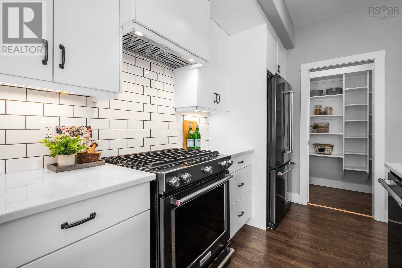 35 Bramwell Court, Bedford West, Nova Scotia  B4B 0W2 - Photo 16 - 202515871