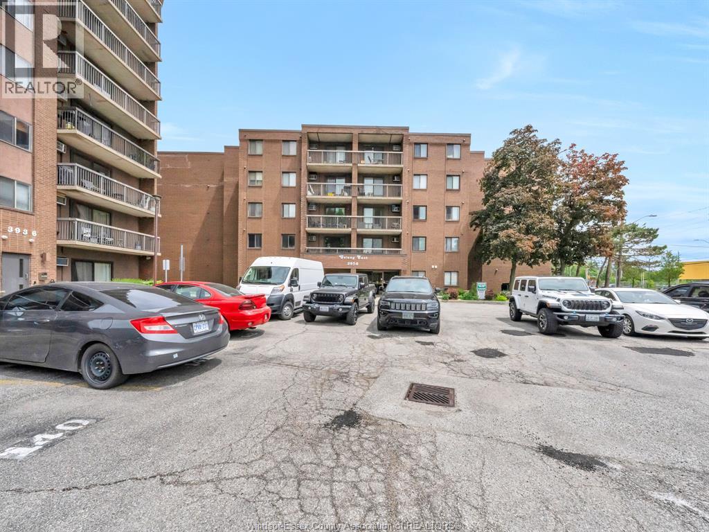 3950 Wyandotte East Unit# 402, Windsor, Ontario  N8Y 1G5 - Photo 31 - 25020189