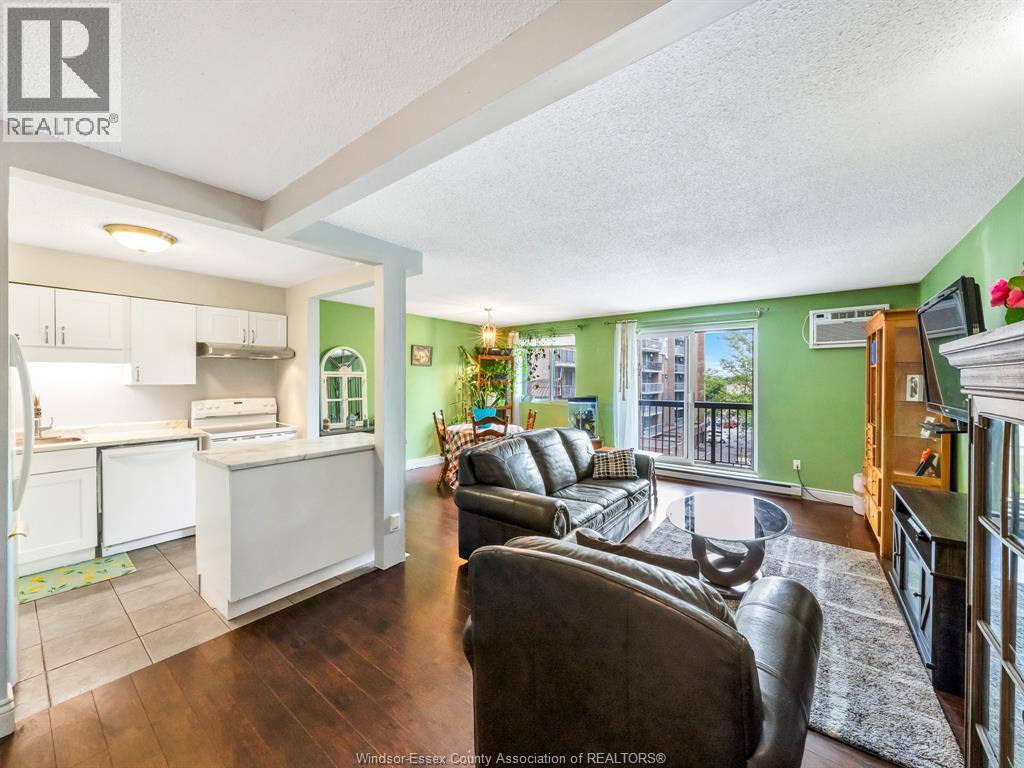 3950 Wyandotte East Unit# 402, Windsor, Ontario  N8Y 1G5 - Photo 6 - 25020189