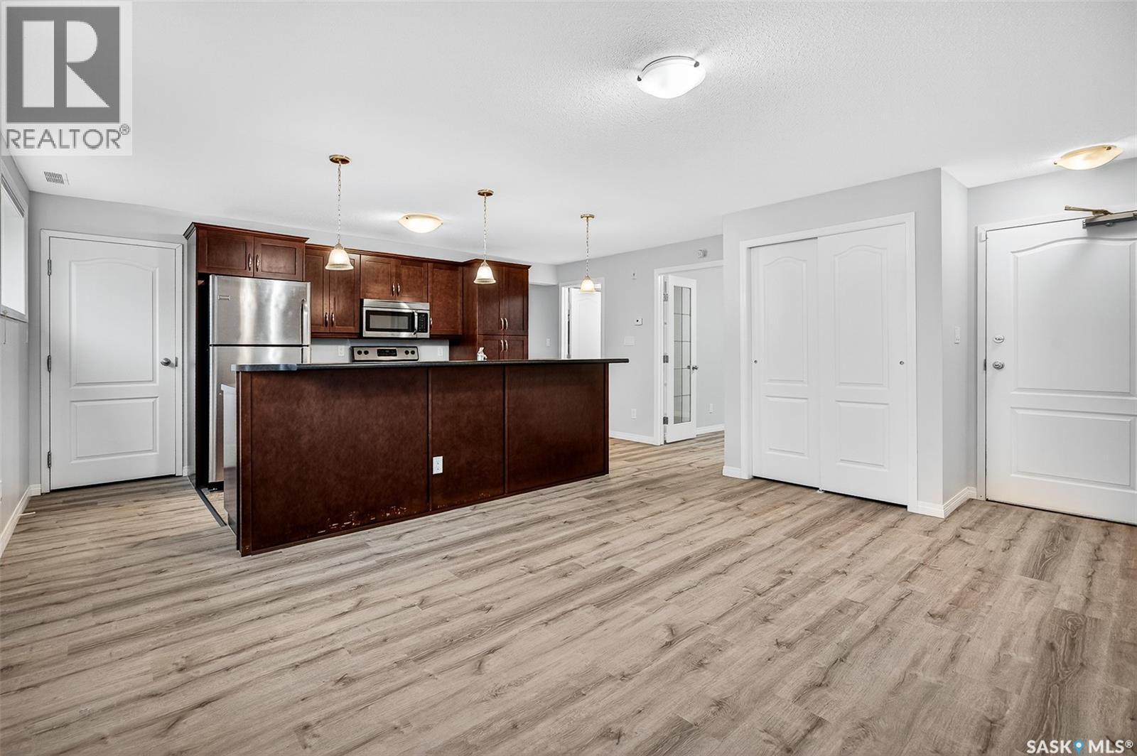 2 221 Main Street S, Moose Jaw, Saskatchewan  S6H 2R4 - Photo 10 - SK015125