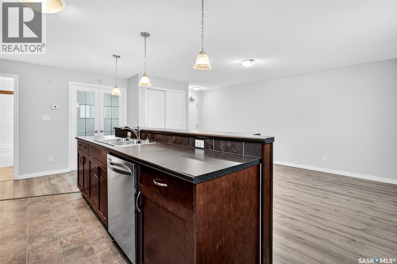 2 221 Main Street S, Moose Jaw, Saskatchewan  S6H 2R4 - Photo 18 - SK015125