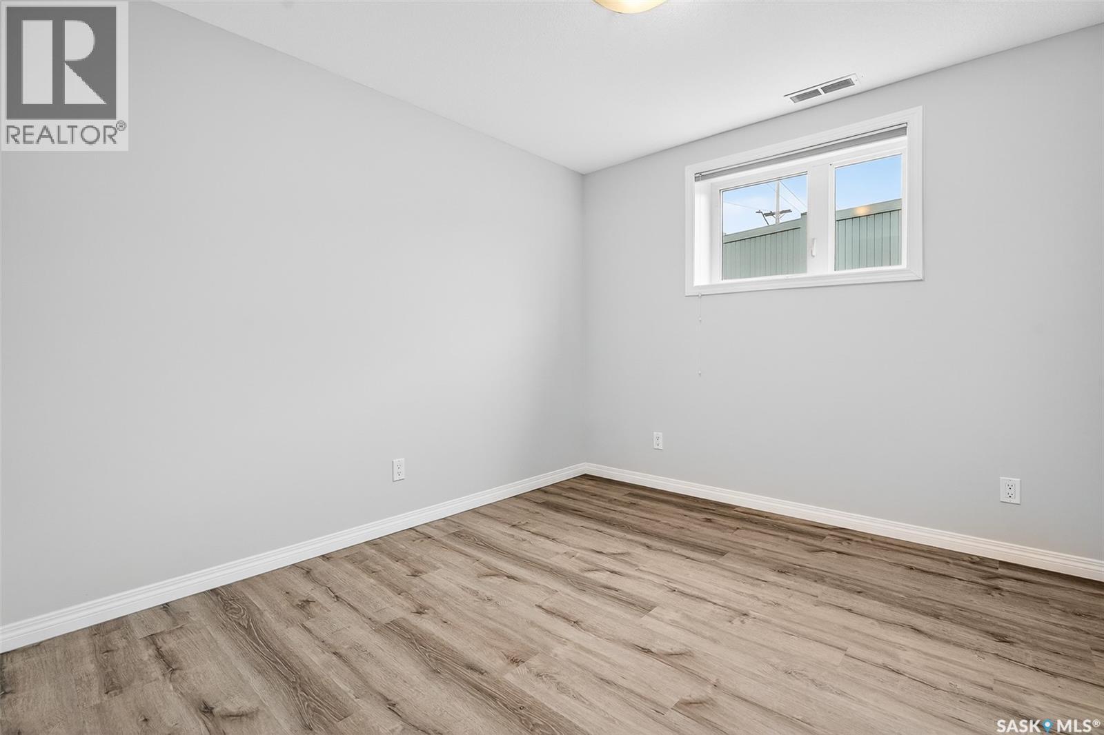 2 221 Main Street S, Moose Jaw, Saskatchewan  S6H 2R4 - Photo 32 - SK015125