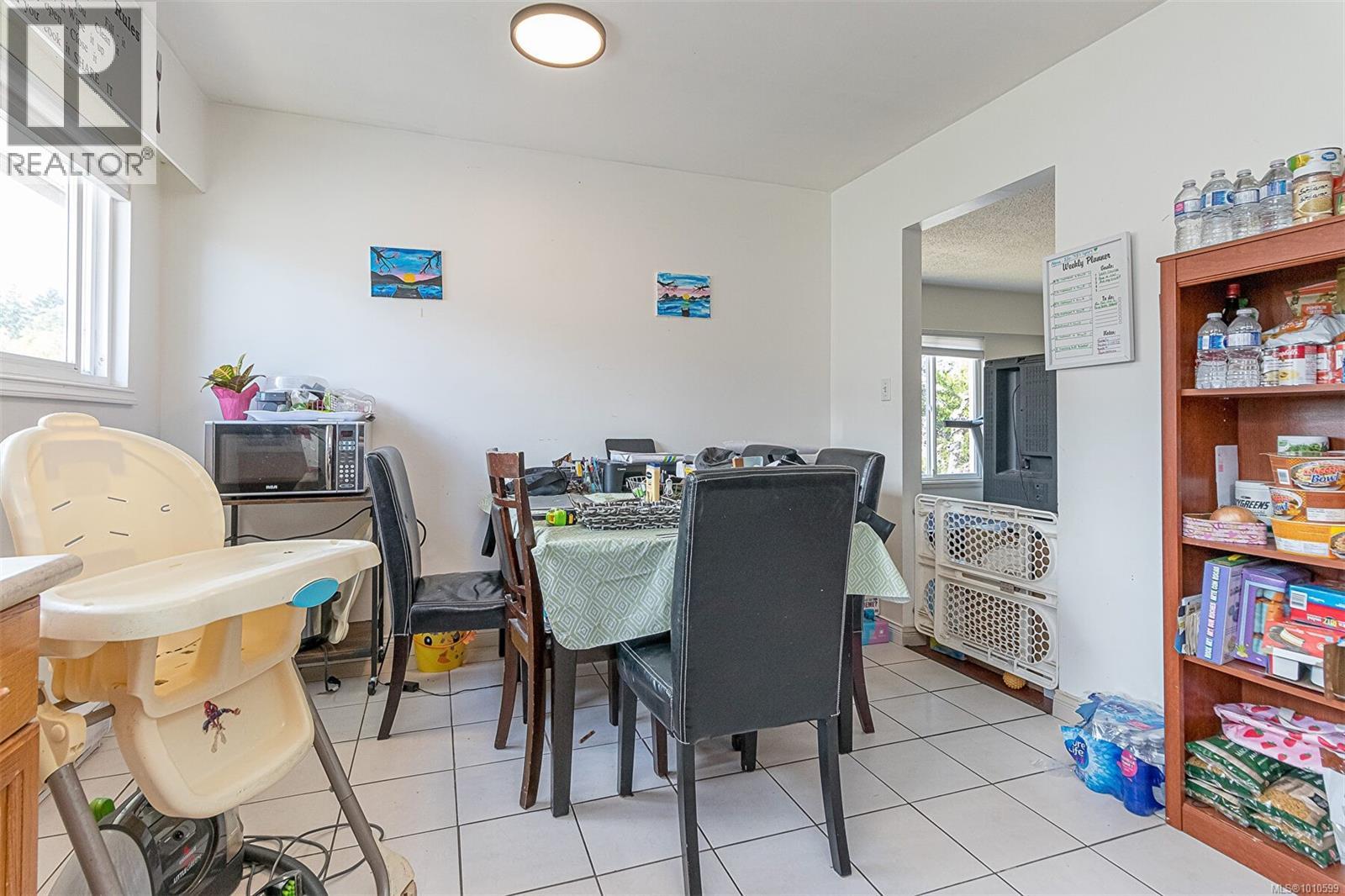 546 Wakesiah Ave, Nanaimo, British Columbia  V9R 3L1 - Photo 8 - 1010599