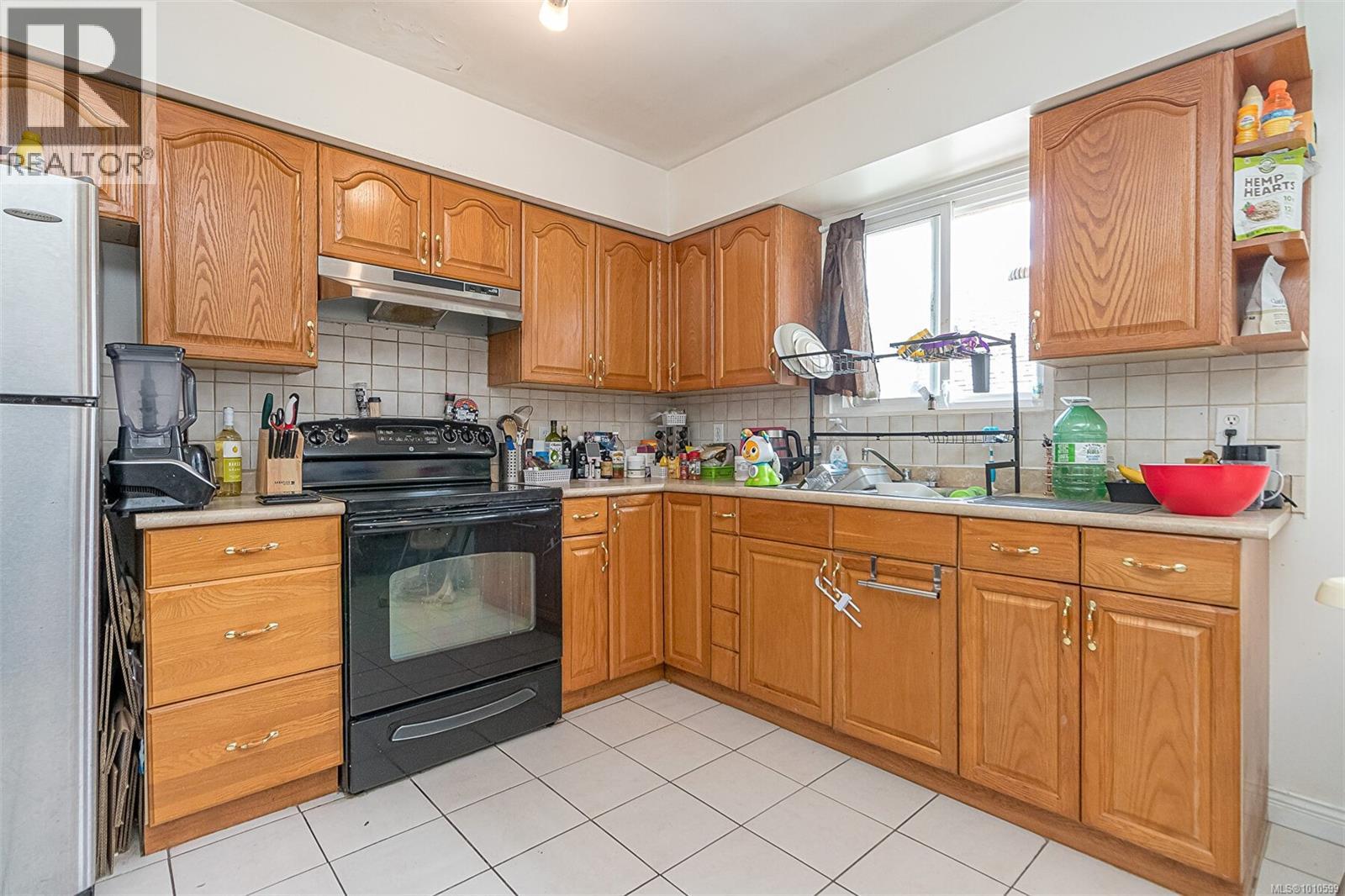 546 Wakesiah Ave, Nanaimo, British Columbia  V9R 3L1 - Photo 9 - 1010599