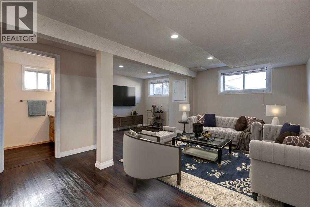 27 Castleridge Road Ne, Calgary, Alberta  T3J 1N8 - Photo 27 - A2246914