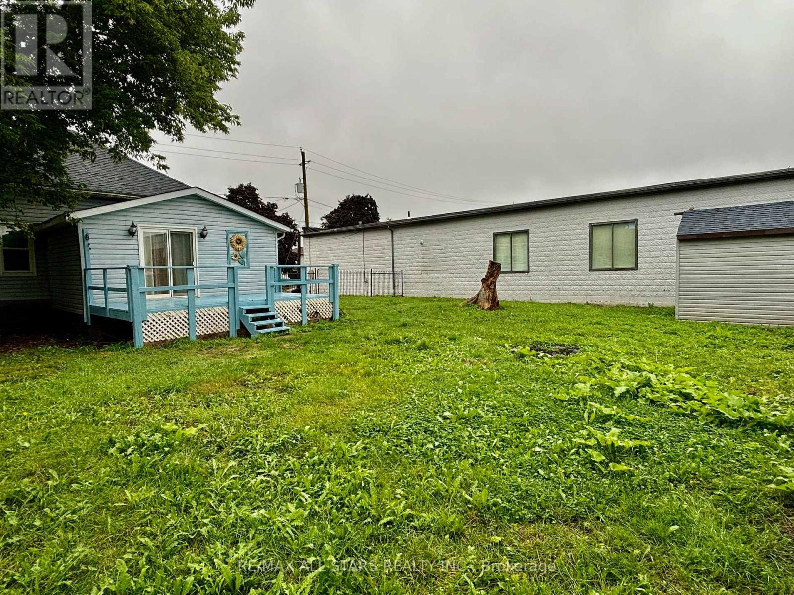 81 Durham Street W, Kawartha Lakes (Lindsay), Ontario  K9V 2P8 - Photo 16 - X12333304