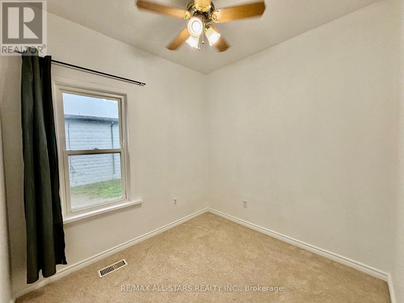 Property at 81 DURHAM STREET W image 5