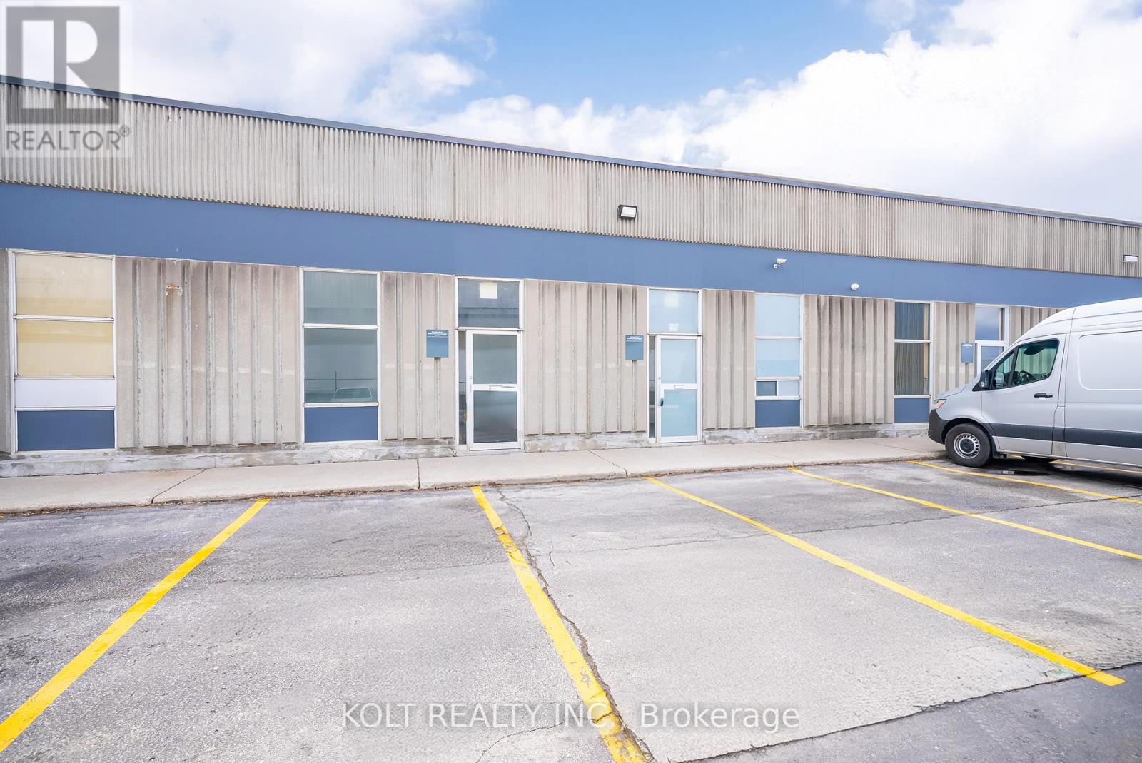 7 - 67 WESTMORE DRIVE, Toronto, Ontario