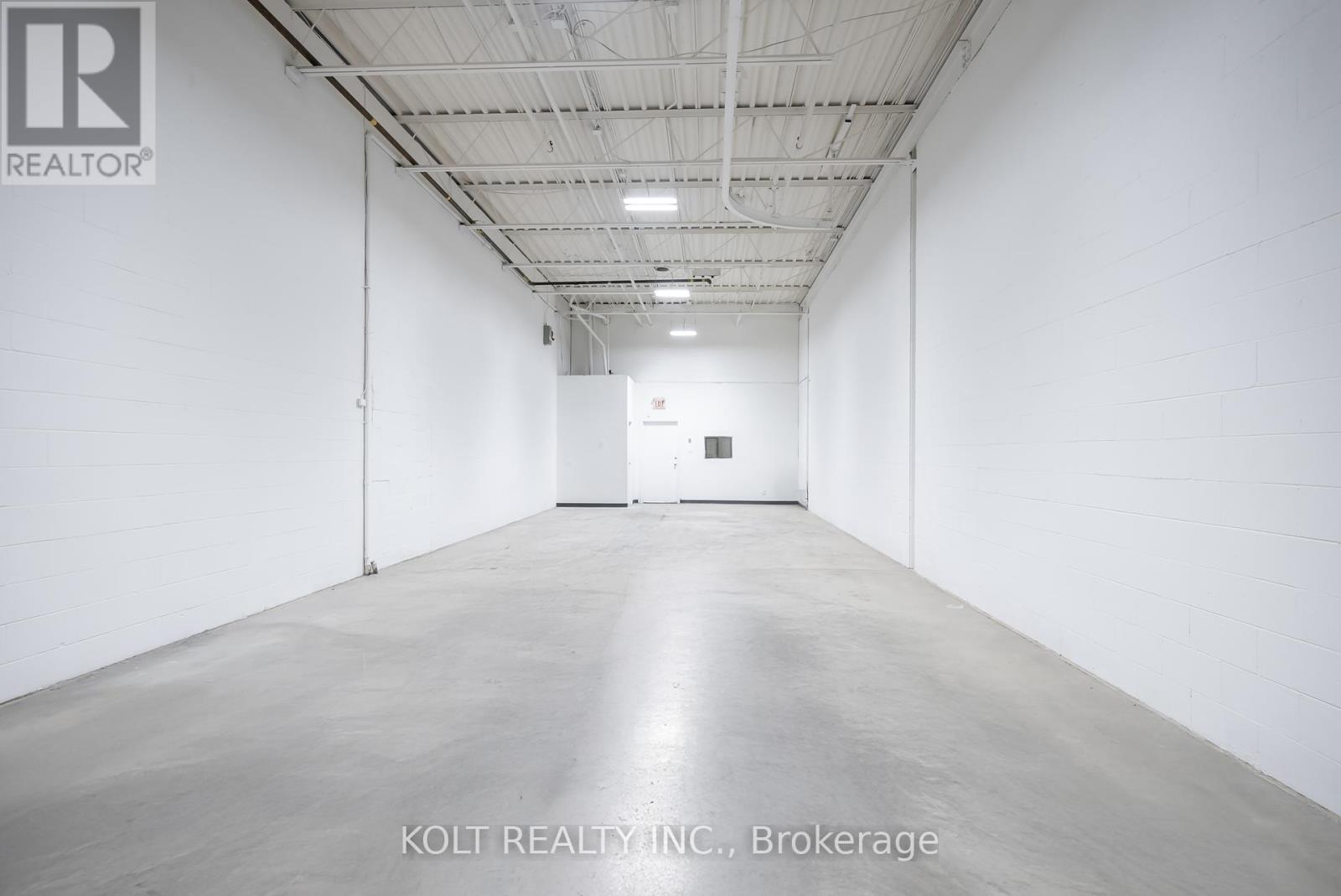 7 - 67 Westmore Drive, Toronto, Ontario  M9V 3Y6 - Photo 10 - W12333434