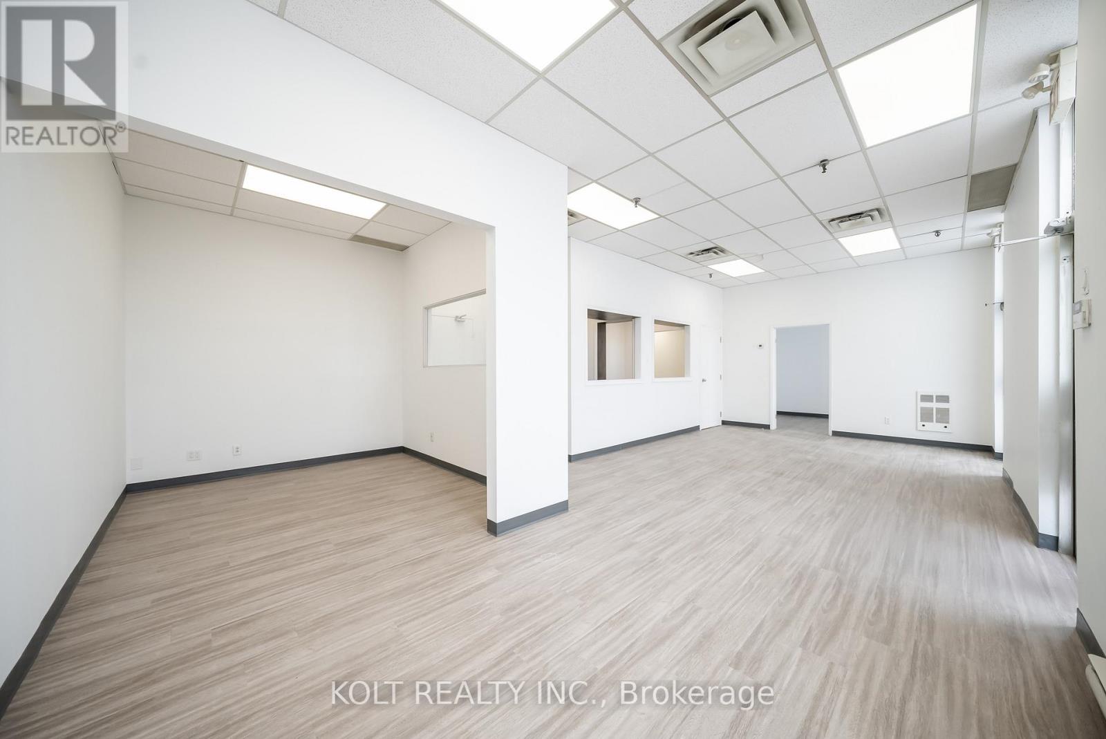 7 - 67 Westmore Drive, Toronto, Ontario  M9V 3Y6 - Photo 7 - W12333434
