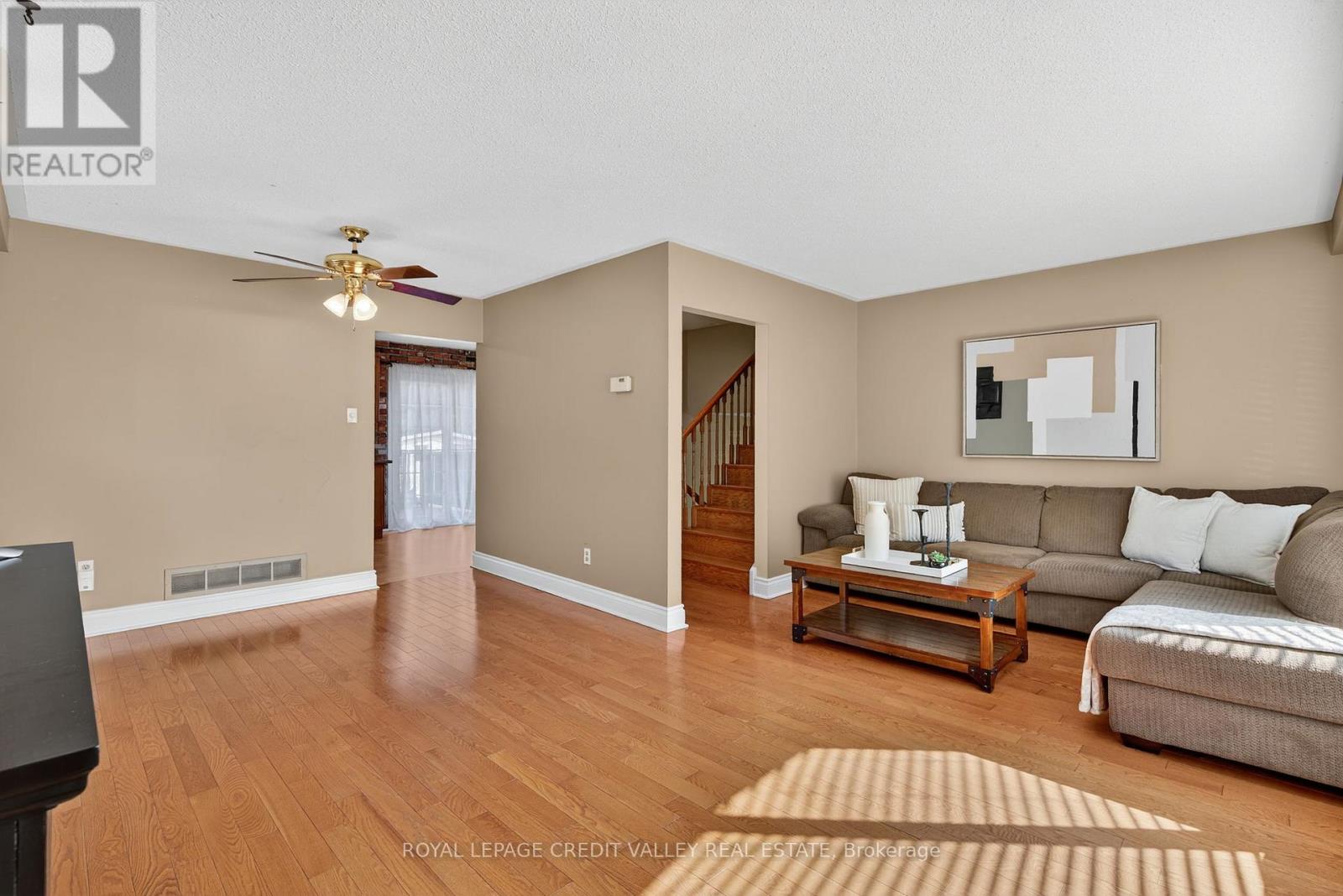 60 Gondola Crescent, Brampton, Ontario  L6S 1W6 - Photo 16 - W12333465