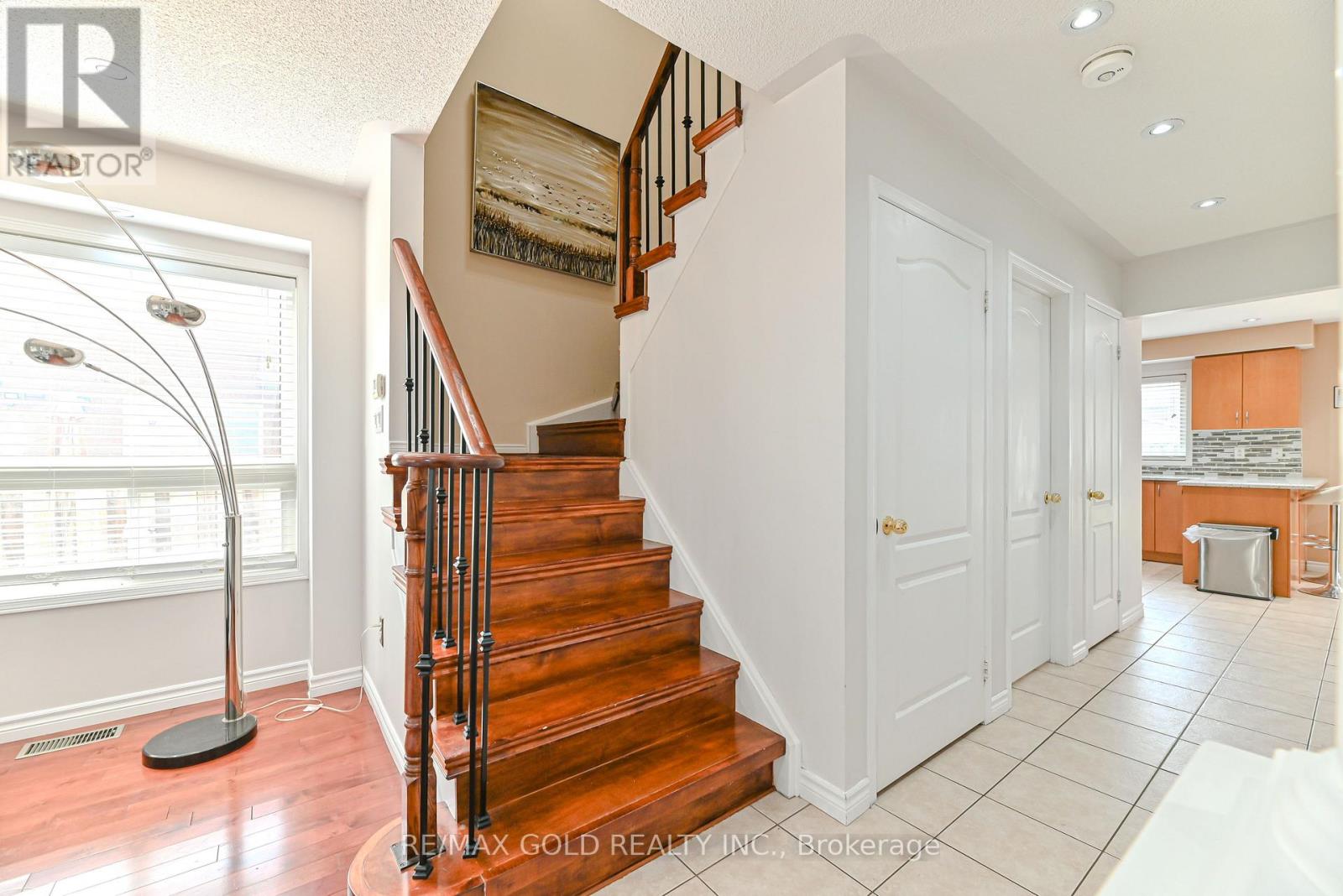 63 Hiberton Crescent, Brampton, Ontario  L7A 3C9 - Photo 24 - W12333476