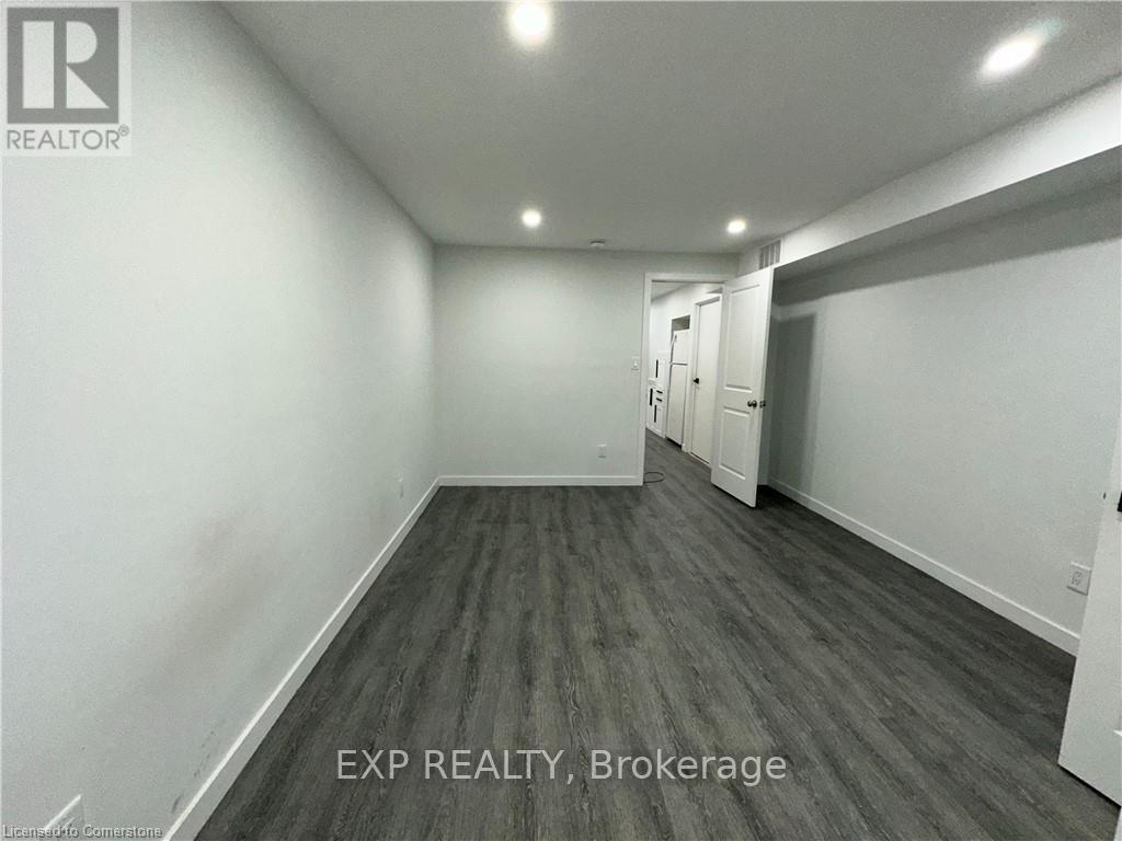 Lower - C - 25 Mohawk Street, Brantford, Ontario  N3S 2W2 - Photo 22 - X12333436