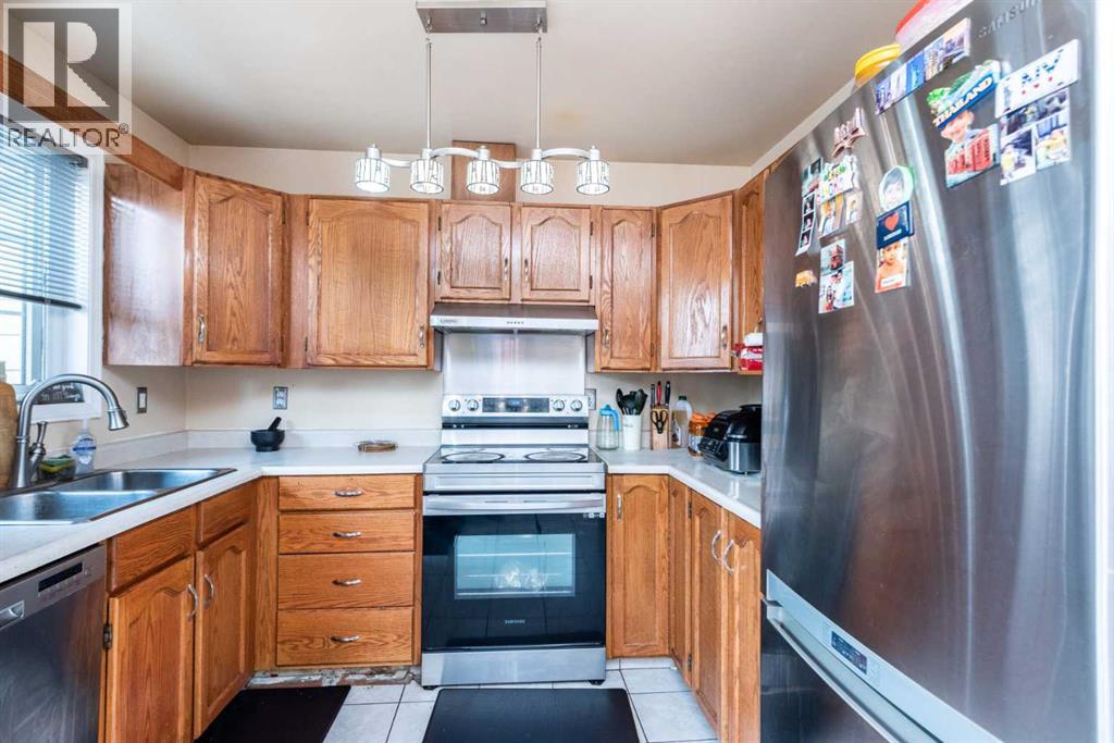 56 Abberfield Court Ne, Calgary, Alberta  T2A 7N4 - Photo 9 - A2247115