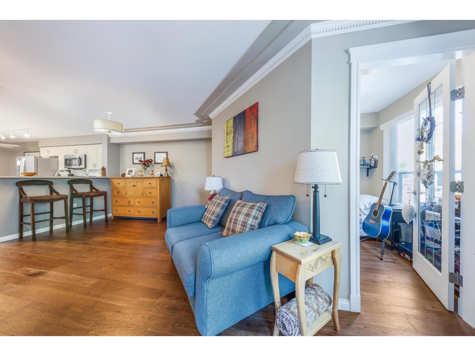 303 15210 Pacific Avenue, White Rock, British Columbia  V4B 5L2 - Photo 17 - R3035102