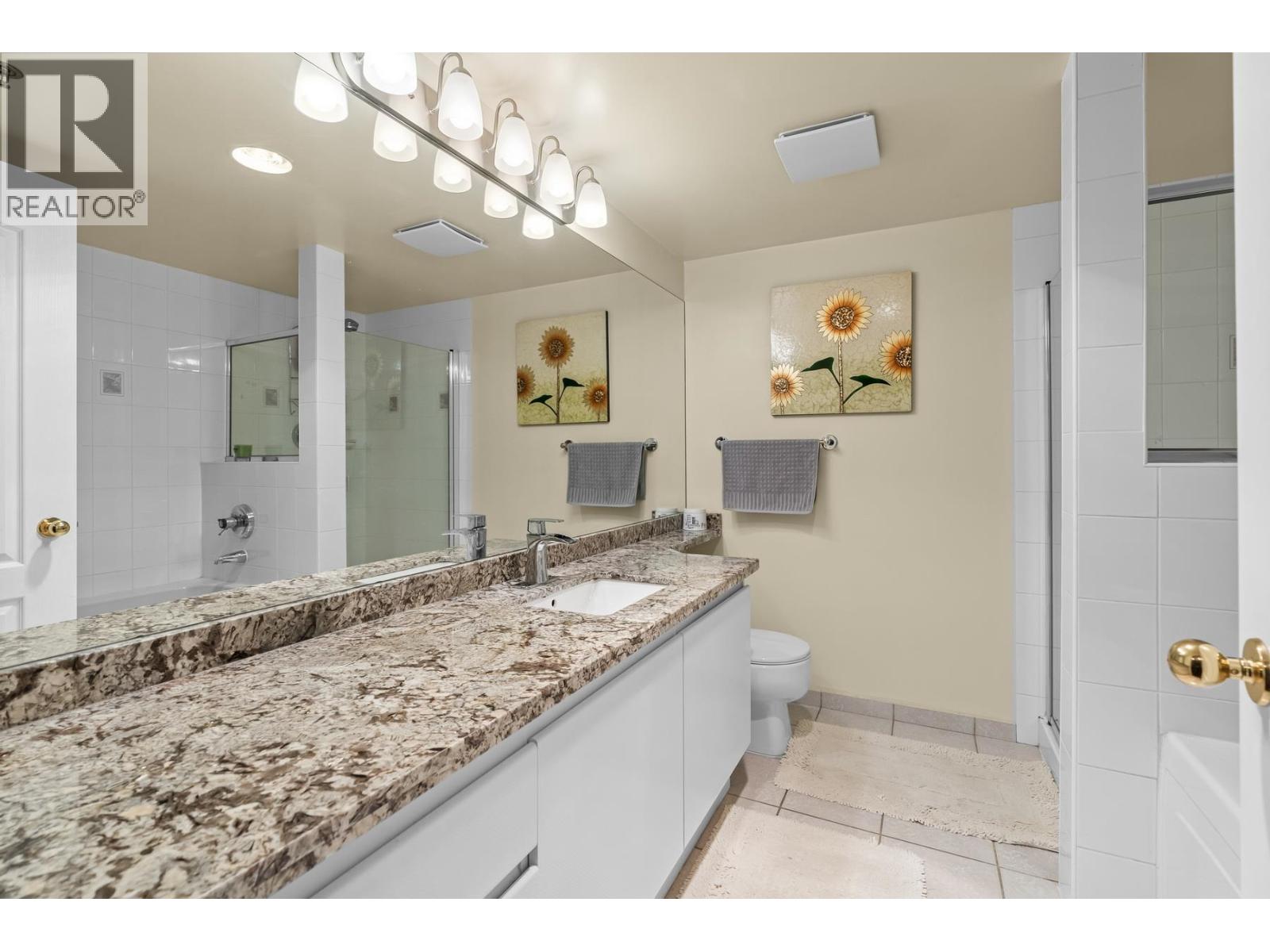 303 1488 Hornby Street, Vancouver, British Columbia  V6Z 1X3 - Photo 16 - R2993199