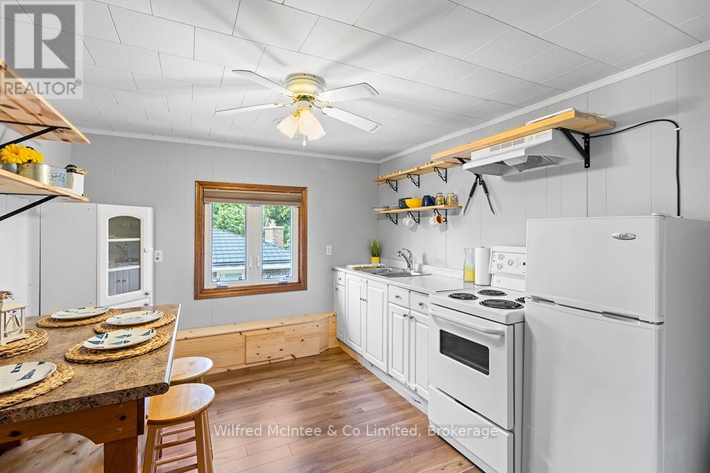 20 Ottawa Avenue, Saugeen Shores, Ontario  N0H 2L0 - Photo 36 - X12333643