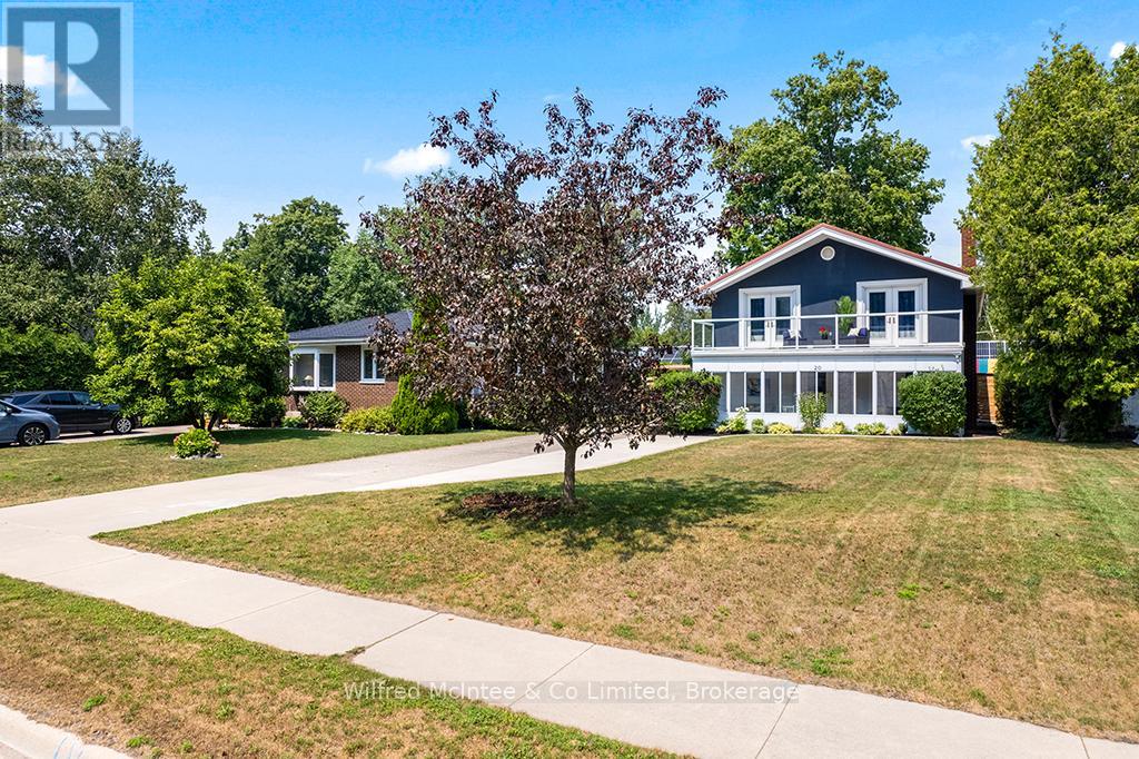 20 Ottawa Avenue, Saugeen Shores, Ontario  N0H 2L0 - Photo 5 - X12333643