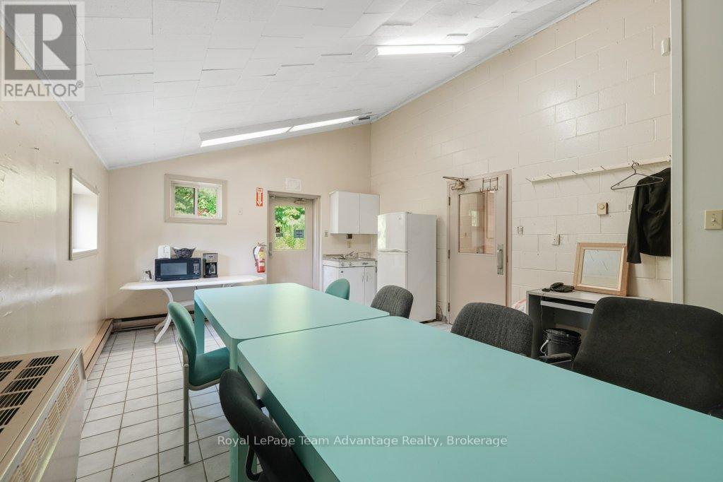 32 James Bay Junction Road, Seguin, Ontario  P2A 0B2 - Photo 30 - X12333672