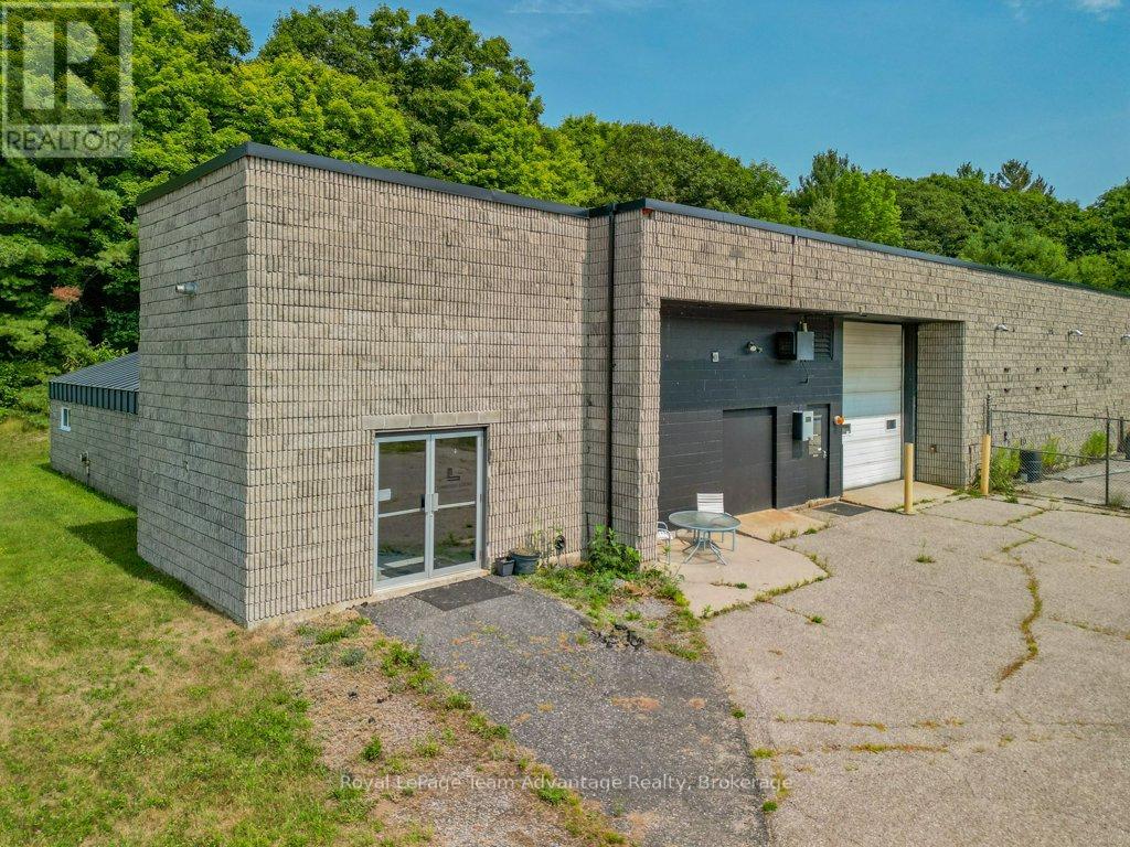32 James Bay Junction Road, Seguin, Ontario  P2A 0B2 - Photo 5 - X12333672