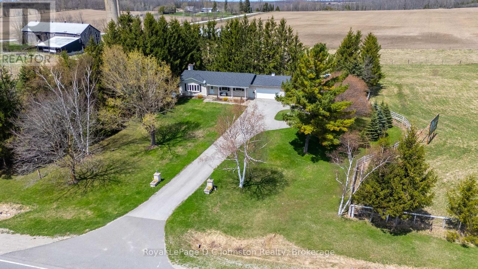 7199 Highway 21 Highway, South Bruce Peninsula, Ontario  N0H 1A0 - Photo 37 - X12333698