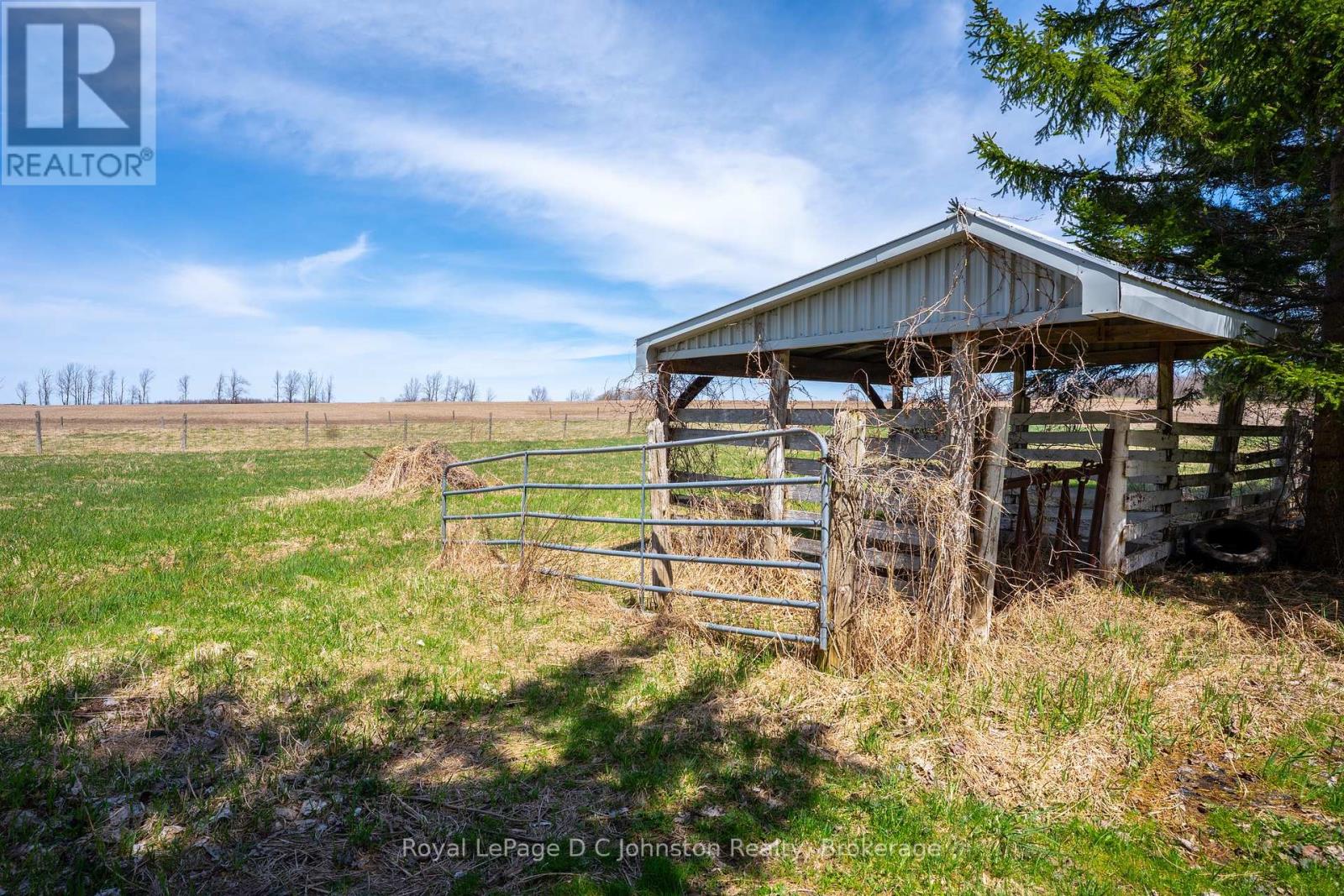 7199 Highway 21 Highway, South Bruce Peninsula, Ontario  N0H 1A0 - Photo 42 - X12333698