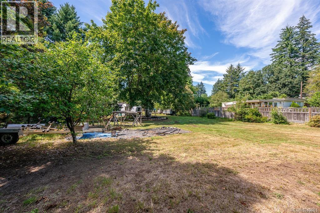 4732 Oakridge Dr, Courtenay, British Columbia  V9N 6A8 - Photo 44 - 1010661