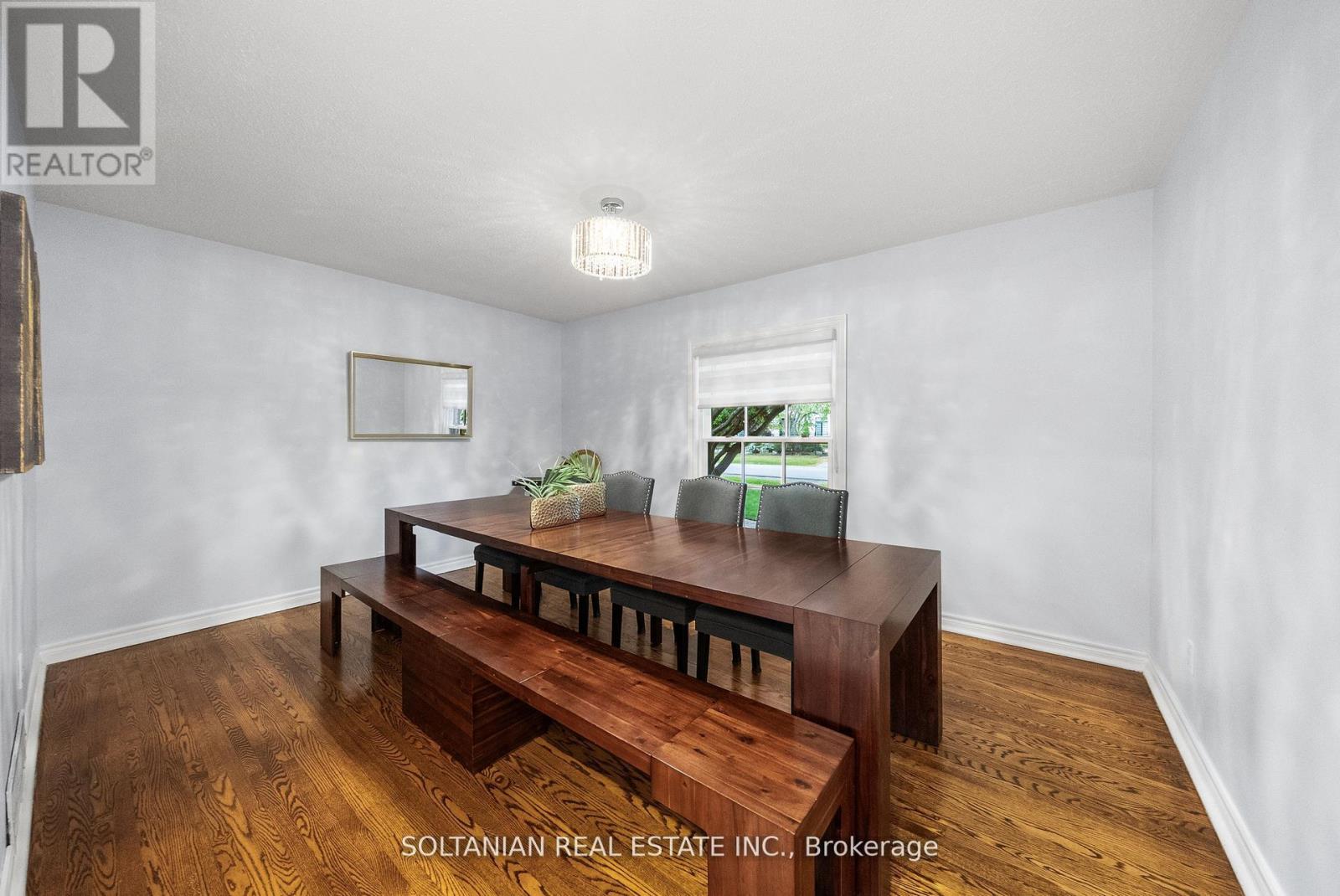 24 Laureleaf Road, Markham, Ontario  L3T 2X5 - Photo 14 - N12333535