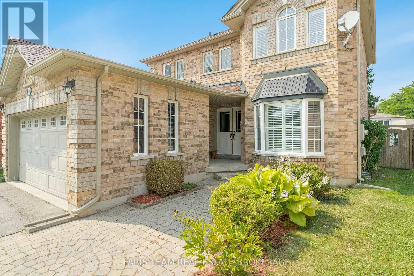 Property at 306 TUPPER BOULEVARD image 3