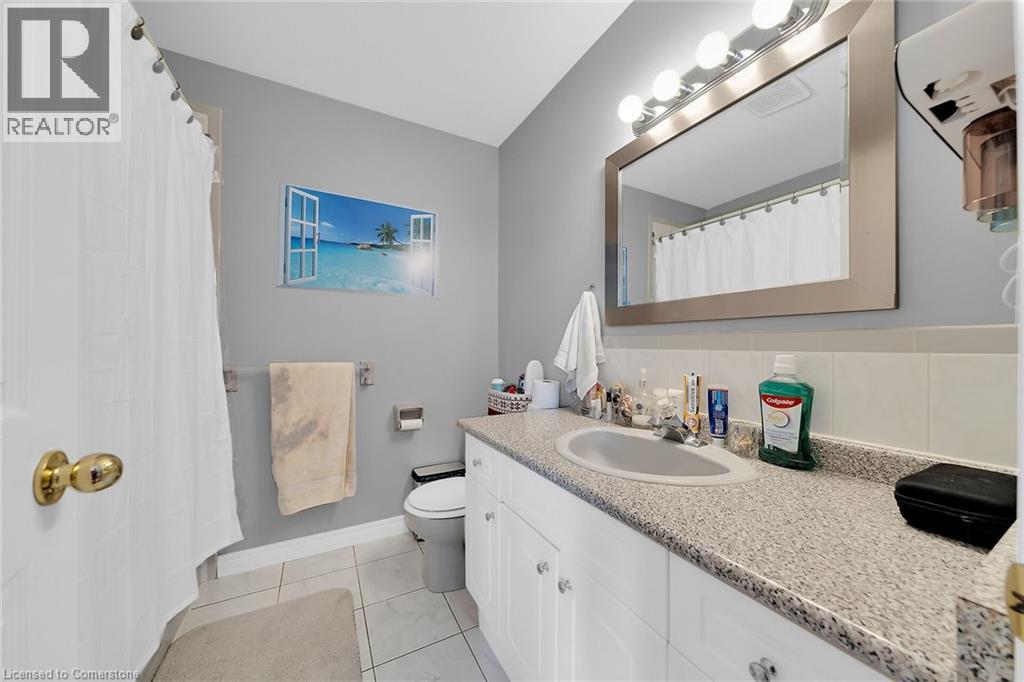 2 Tyler Drive, Stoney Creek, Ontario  L8E 4W9 - Photo 32 - 40758778