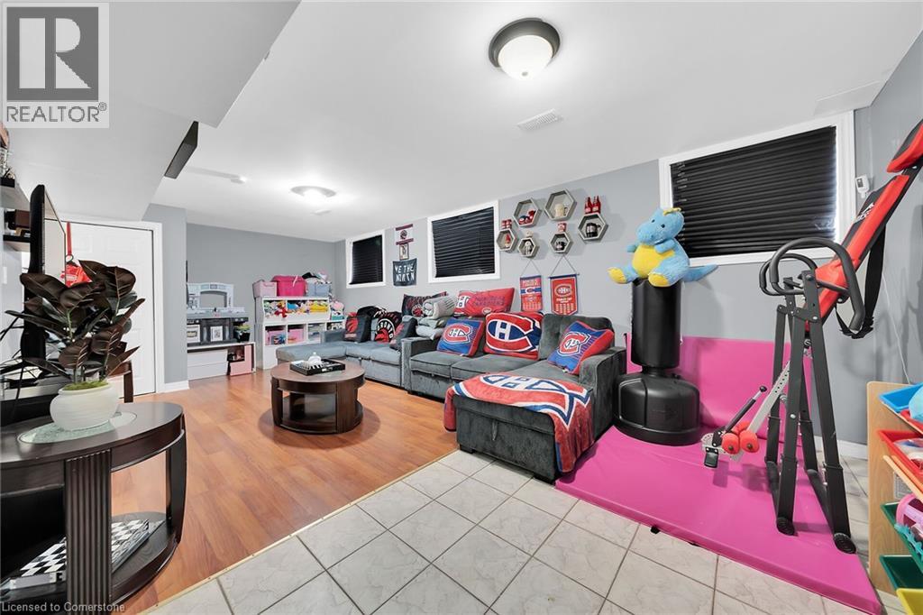 2 Tyler Drive, Stoney Creek, Ontario  L8E 4W9 - Photo 40 - 40758778