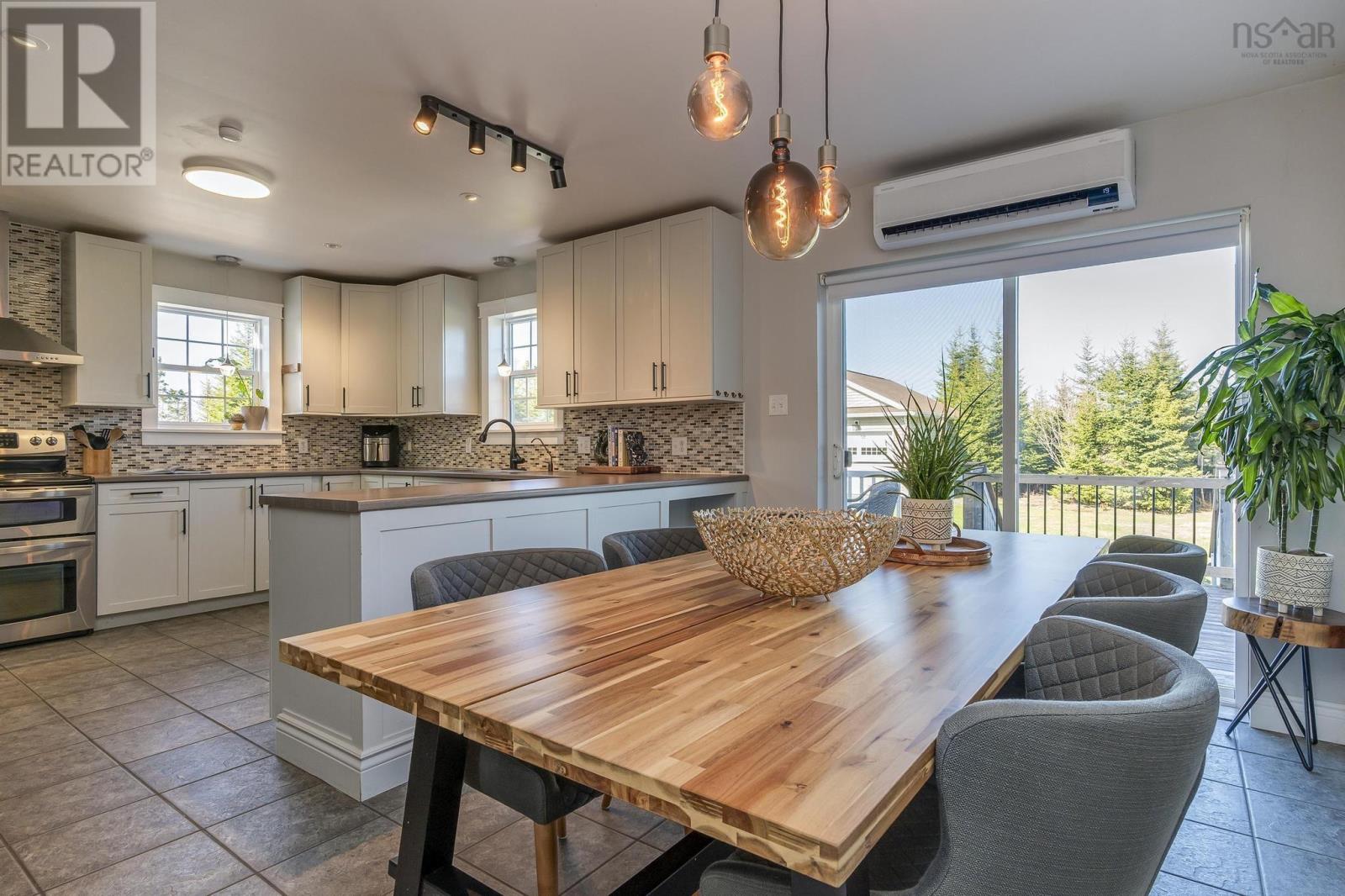 289 Leslie Road, East Lawrencetown, Nova Scotia  B2Z 1T4 - Photo 13 - 202509675