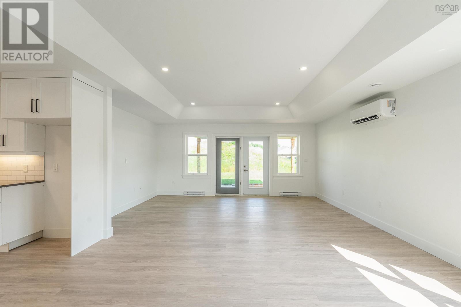 8 Elizabeth Avenue, Garlands Crossing, Nova Scotia  B0N 2T0 - Photo 9 - 202506756