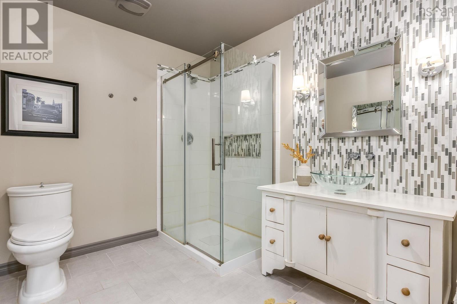 289 Leslie Road, East Lawrencetown, Nova Scotia  B2Z 1T4 - Photo 32 - 202509675