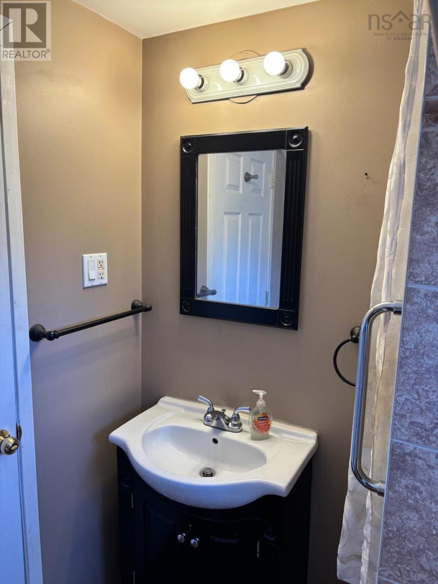 28111 Highway 7, Moosehead, Nova Scotia  B0J 2K0 - Photo 17 - 202518559