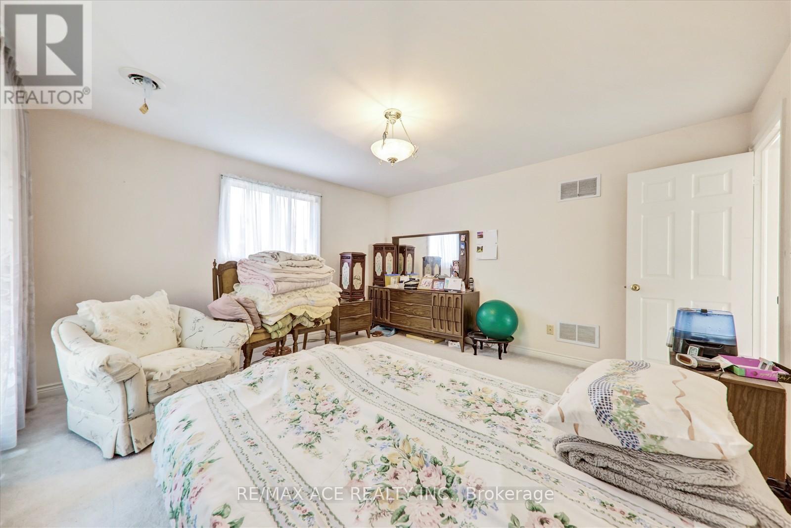 132 Victoria Street N, Port Hope, Ontario  L1A 3M8 - Photo 32 - X12333547