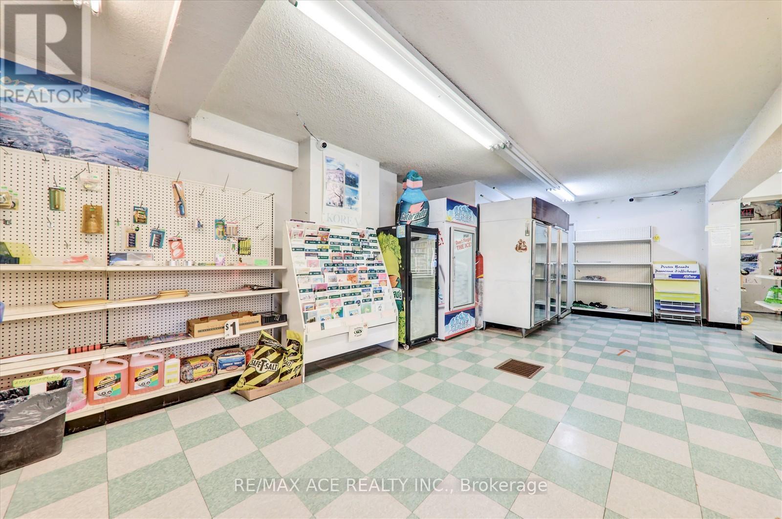 132 Victoria Street N, Port Hope, Ontario  L1A 3M8 - Photo 13 - X12333558