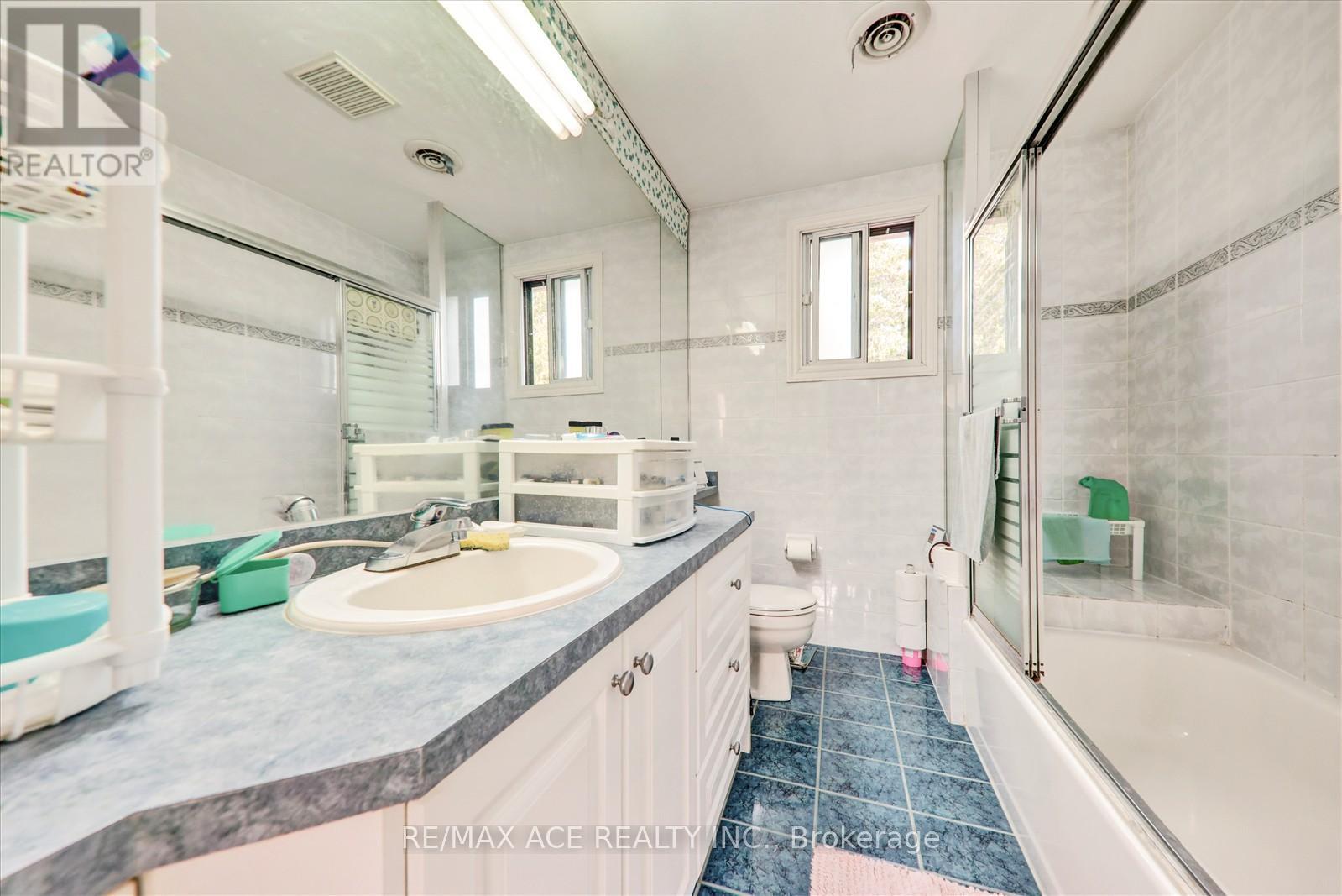 132 Victoria Street N, Port Hope, Ontario  L1A 3M8 - Photo 26 - X12333558