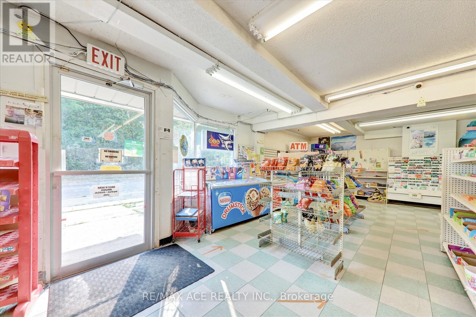 132 Victoria Street N, Port Hope, Ontario  L1A 3M8 - Photo 7 - X12333558