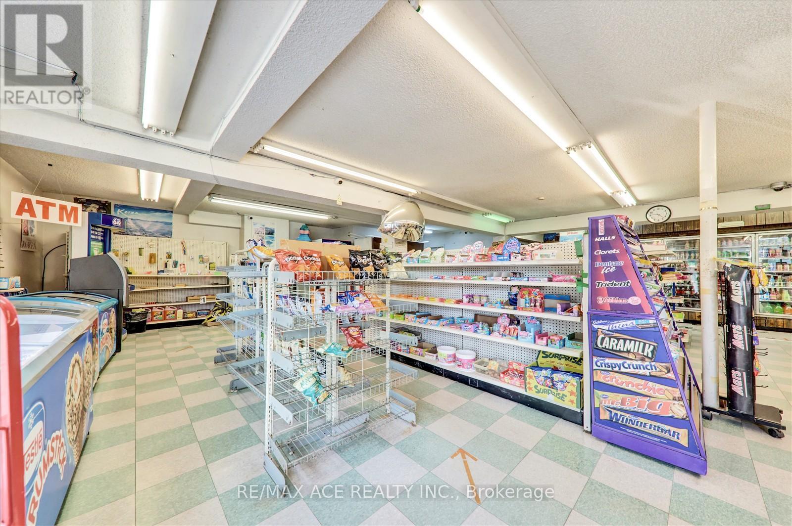 132 Victoria Street N, Port Hope, Ontario  L1A 3M8 - Photo 9 - X12333558