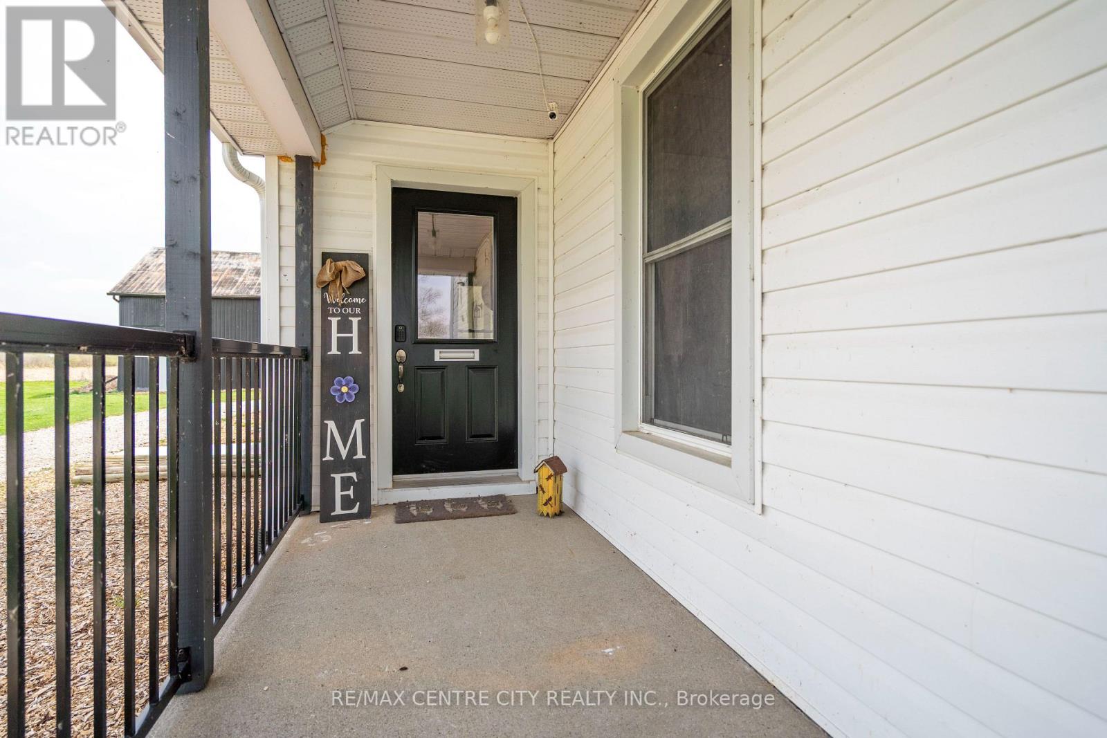 3501 Concession Drive, Southwest Middlesex, Ontario  N0L 1M0 - Photo 3 - X12333744