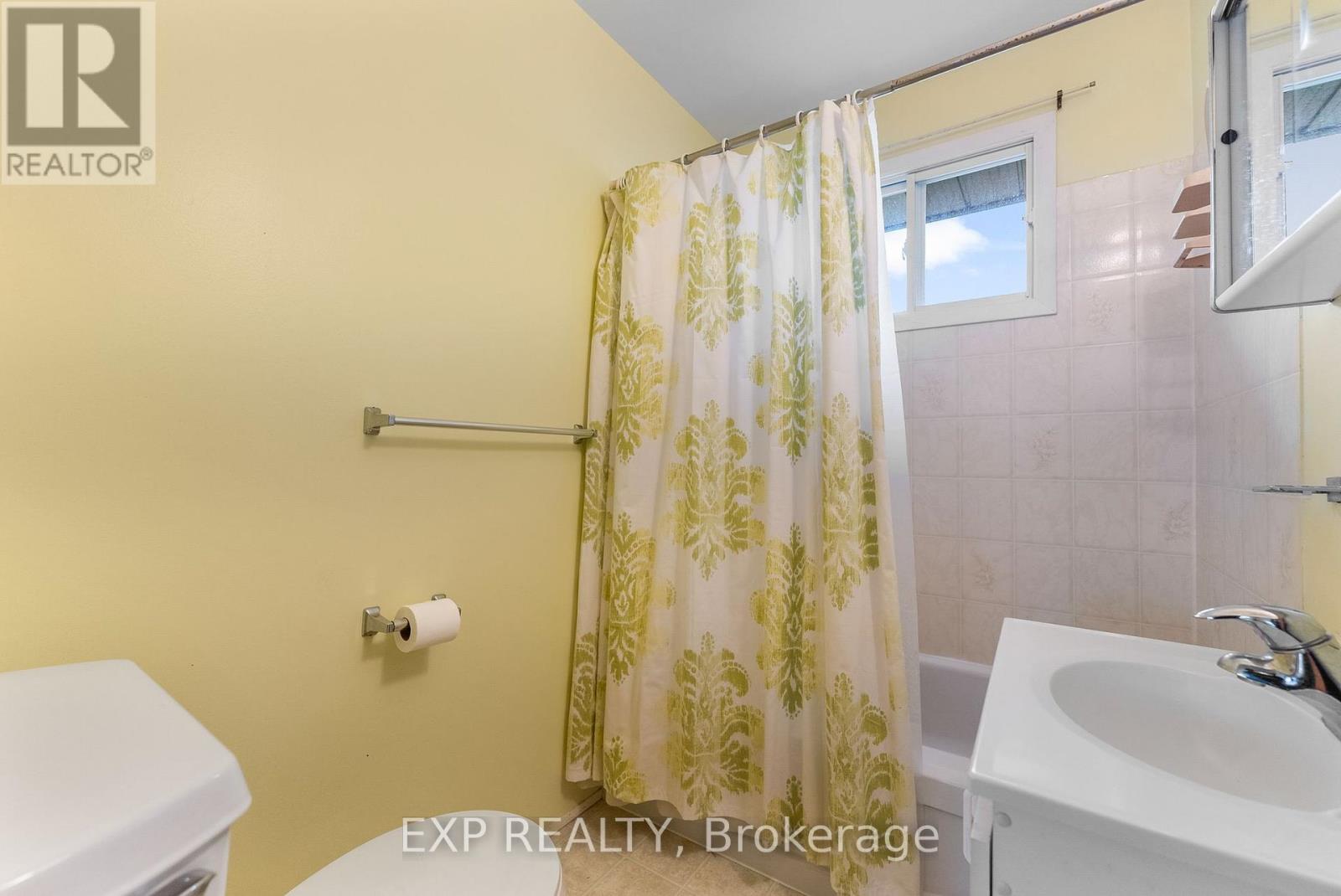 328 Horseshoe Lane, Madawaska Valley, Ontario  K0J 1B0 - Photo 16 - X12333805