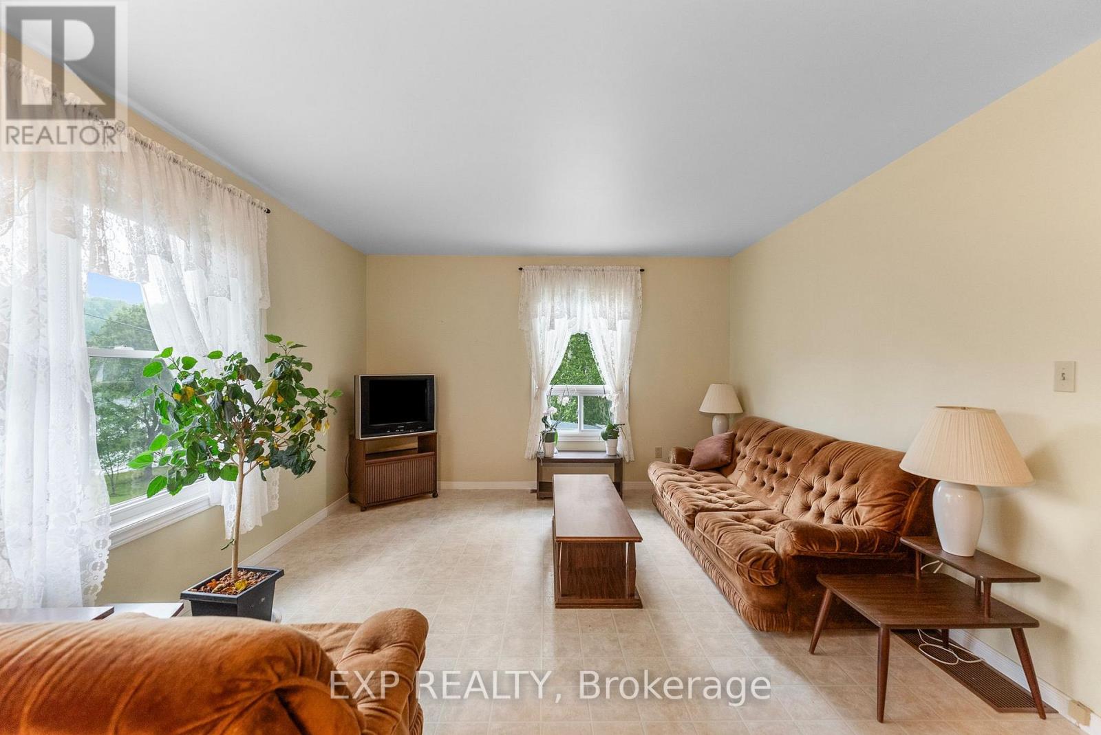 328 Horseshoe Lane, Madawaska Valley, Ontario  K0J 1B0 - Photo 38 - X12333805