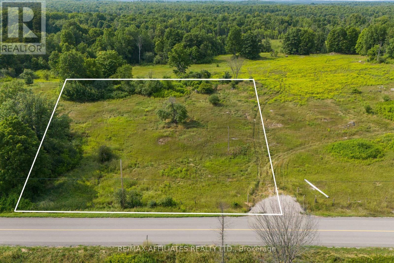 816 Bennett Lake Road, Tay Valley, Ontario  K0G 1A0 - Photo 14 - X12333752