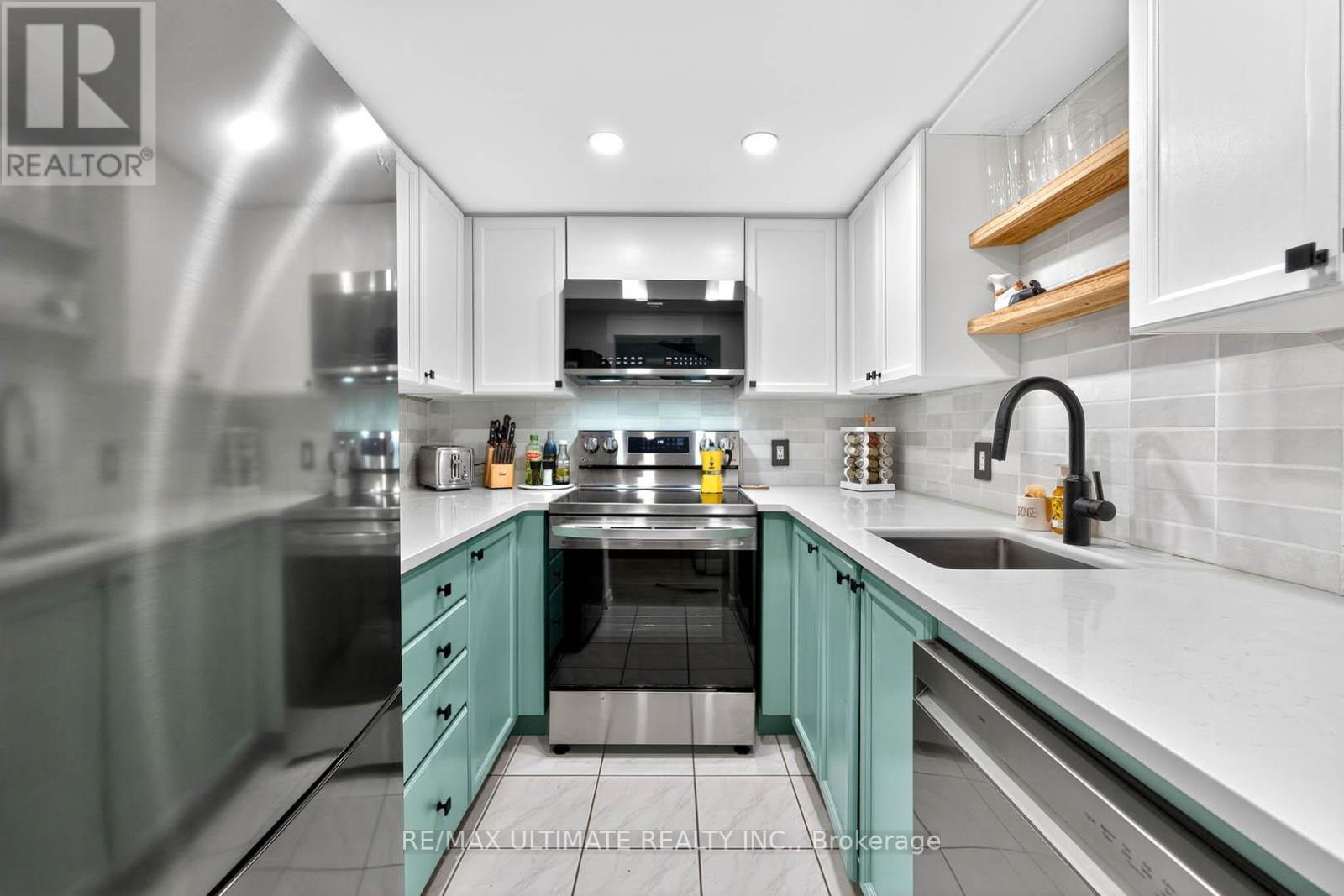 2113 - 8 Park Road, Toronto, Ontario  M4W 3S5 - Photo 15 - C12333410