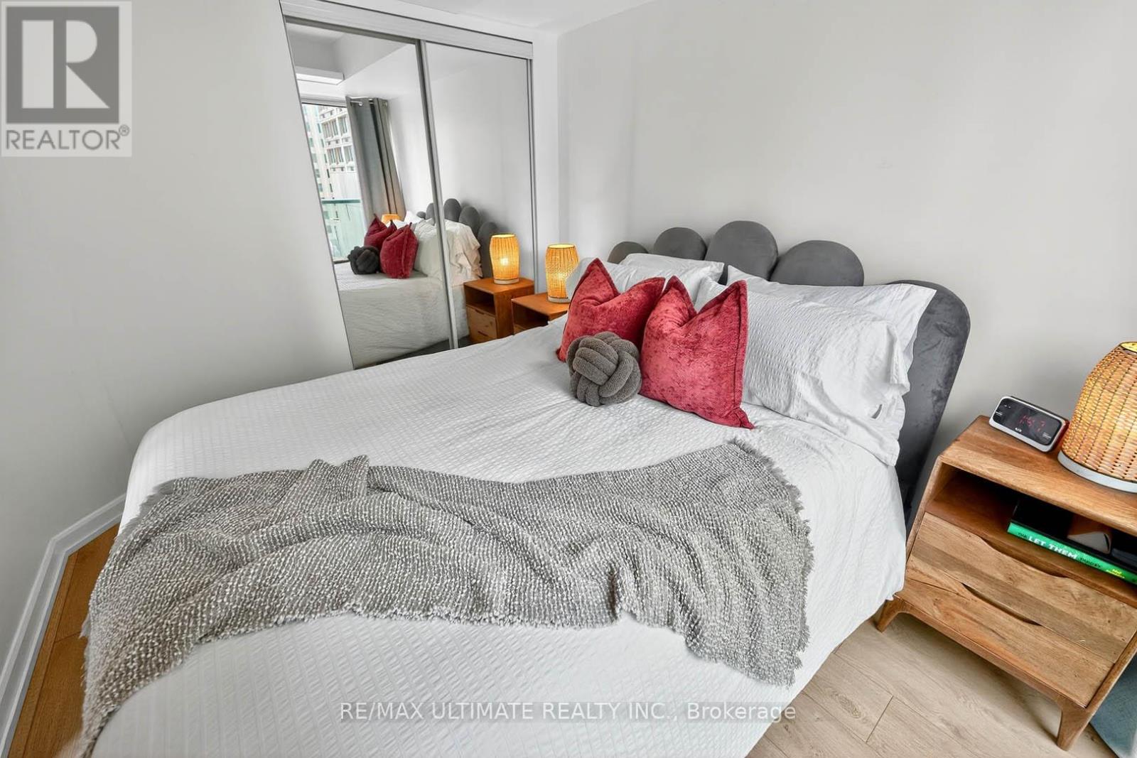 2113 - 8 Park Road, Toronto, Ontario  M4W 3S5 - Photo 20 - C12333410